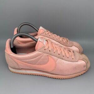 Nike Classic Cortez Pink Suede Nylon Running Shoes 749864-606‎ Women's Sz 9